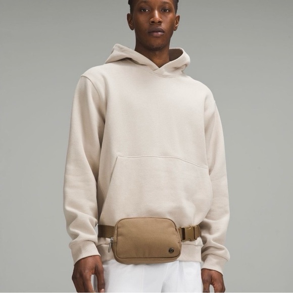 Lululemon Everywhere Belt Bag Crossbody Bag Canvas Artifact Brown NWT - Picture 5 of 7